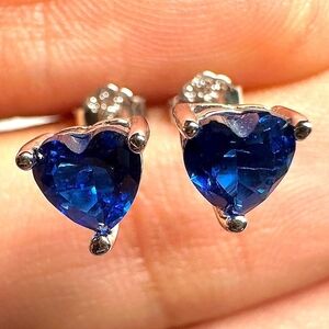 Gorgeous Sapphire Heart Stud Earrings | 5 mm 925 Sterling Silver Rhodium Plated